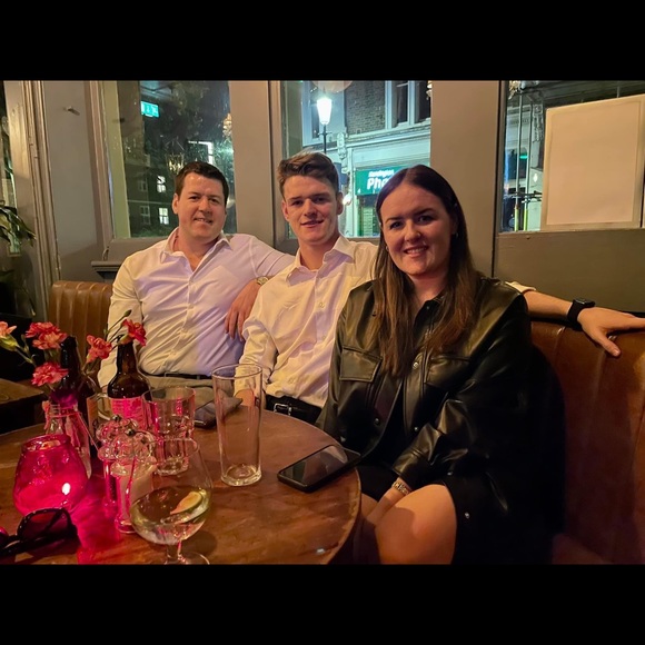 Meet your Posher, Laura - Picture 4 of 4